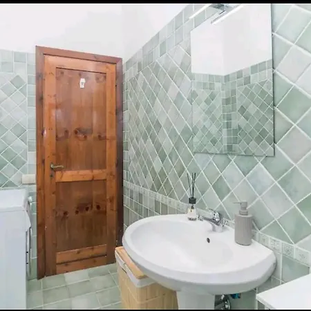 Апартаменты Casa Sheela Luminoso E Raffinato