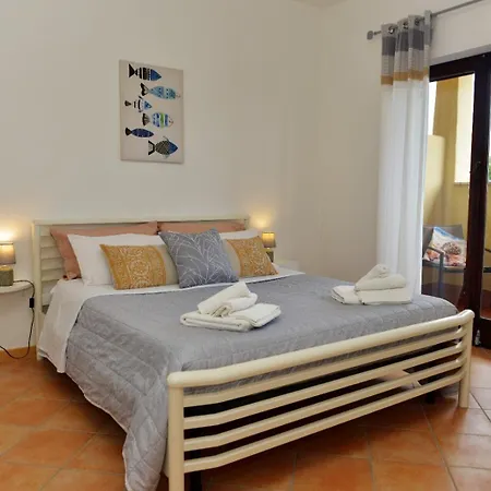 Apartment Casa Sheela Luminoso E Raffinato La Maddalena (Sassari)
