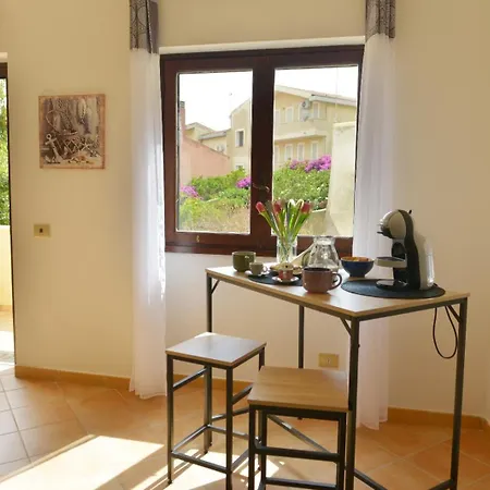 Casa Sheela Luminoso E Raffinato *